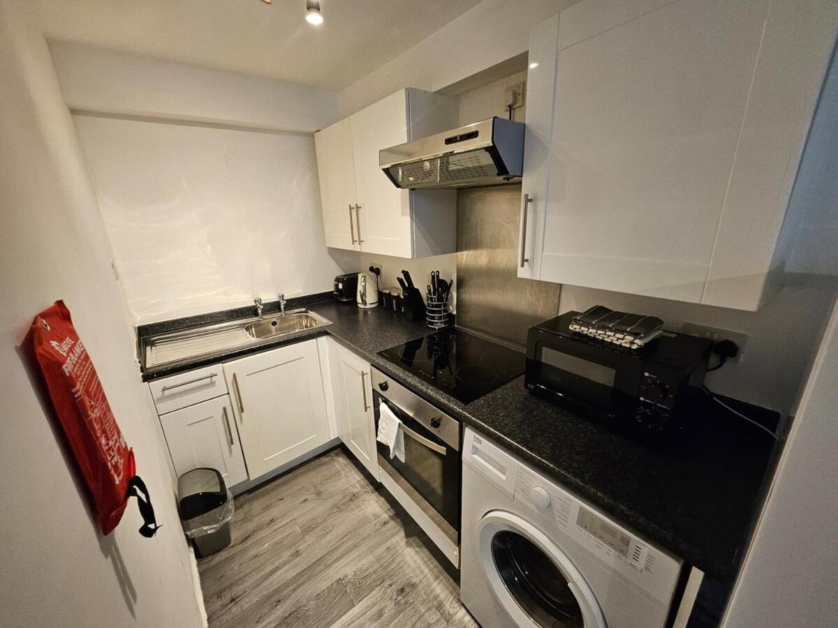 Apartment Furnished 1 Bedroom In